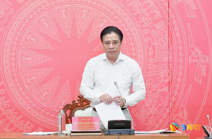 Phó Bí thư Thường trực Thành ủy Nguyễn Khắc Toàn kết luận tại buổi làm việc. Ảnh: T.CÔNG