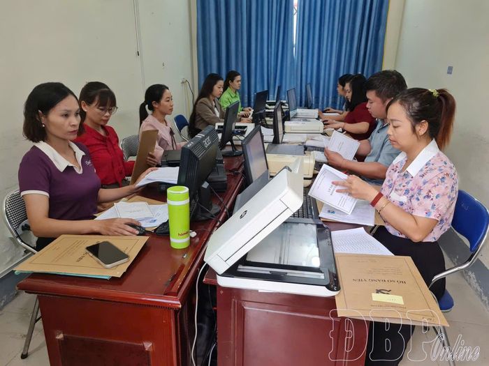 Đến ngày 17/9, công tác chỉnh lý hồ sơ đảng viên tại Đảng bộ xã Thanh Nưa đã đạt 100%, tỷ lệ hồ sơ số hóa đạt 83,45%.