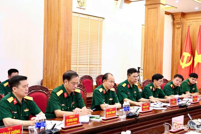 Các đại biểu tham dự hội nghị.