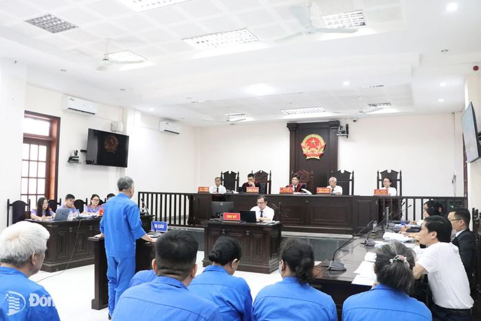 Toàn cảnh phiên tòa xét xử. Ảnh: Tố Tâm