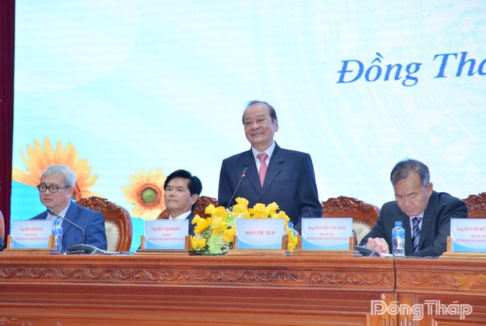 Tiến sĩ Trần Thanh Đức phát biểu tại Đại hội.