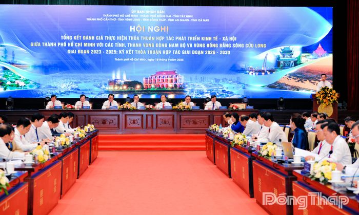 Quang cảnh hội nghị.