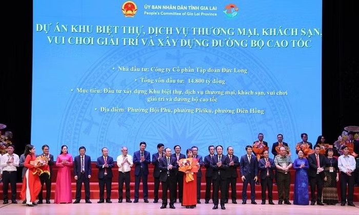  Dự án tuyến cao tốc Pleiku - Lệ Thanh là 1 trong 4 dự án được UBND tỉnh Gia Lai trao biên bản ghi nhớ hợp tác đầu tư với Đức Long Gia Lai vào ngày 28-3-2026. Ảnh: N.T 