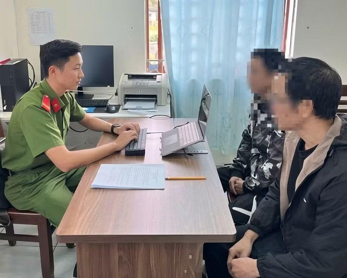 Công an phường Thống Nhất đã xử phạt 7 trường hợp về hành vi sử dụng trái phép chất ma túy. Ảnh: ĐVCC