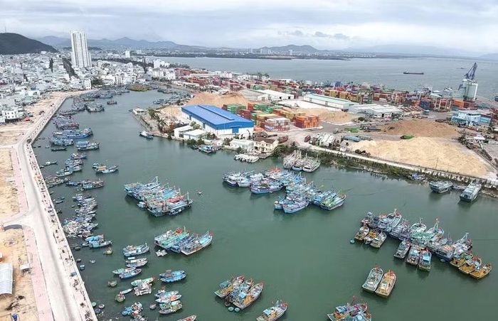 Gia Lai sẵn sàng tạo điều kiện thuận lợi để doanh nghiệp nghiên cứu đầu tư, mở rộng hoạt động sản xuất, kinh doanh và cung cấp dịch vụ trên địa bàn. Ảnh: Quang Tấn