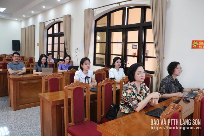 Các đại biểu dự hội nghị tại điểm cầu Đảng ủy Các cơ quan Đảng tỉnh