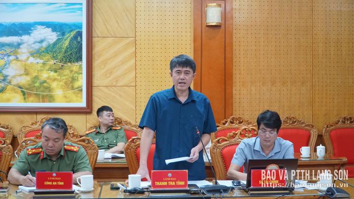 Lãnh đạo Thanh tra tỉnh nêu ý kiến tại buổi kiểm tra