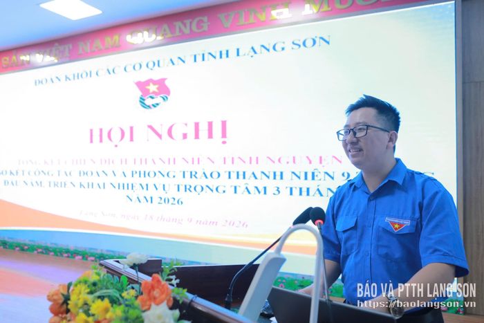 Bí thư Đoàn Khối các cơ quan UBND tỉnh phát biểu tại hội nghị