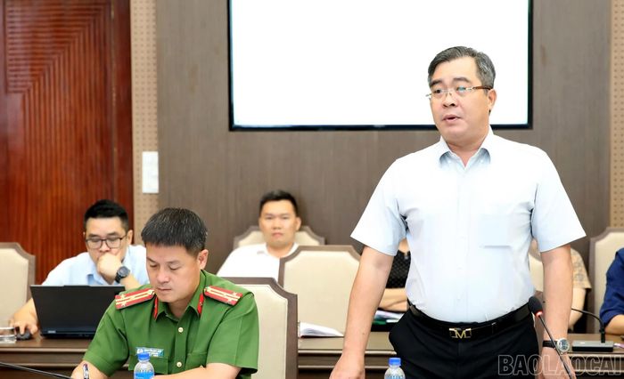 Các đại biểu tham gia ý kiến tại hội nghị.