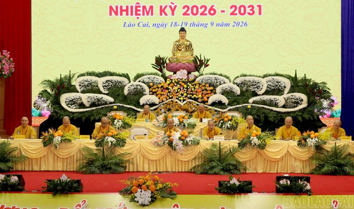Đoàn Chủ tịch điều hành Đại hội.