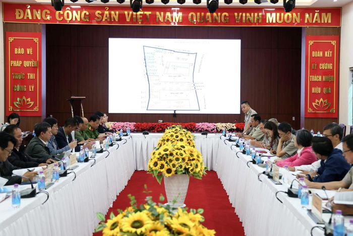 Thi hành án dân sự tỉnh Lâm Đồng tổ chức họp liên ngành, thống nhất các nhiệm vụ tổ chức cưỡng chế giao tài sản trúng đấu giá tại 357 Phan Đình Phùng