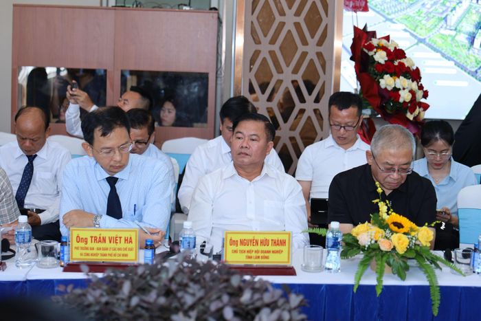 Đại diện các đơn vị, Hiệp hội doanh nghiệp tỉnh dự hội nghị