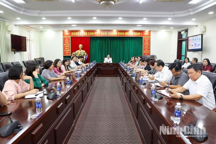 Các đại biểu dự hội nghị tại điểm cầu tỉnh Ninh Bình. Ảnh: Minh Quang