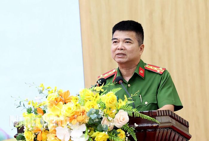 Đại tá Nguyễn Minh Hải, Phó Giám đốc Công an tỉnh phát biểu chỉ đạo tại hội nghị.