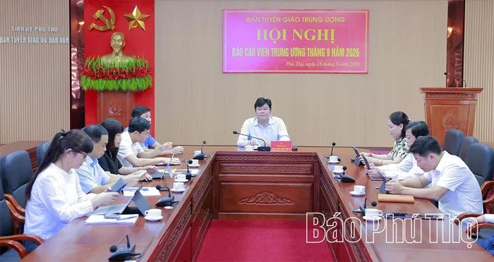 Các đại biểu dự hội nghị tại điểm cầu tỉnh Phú Thọ.