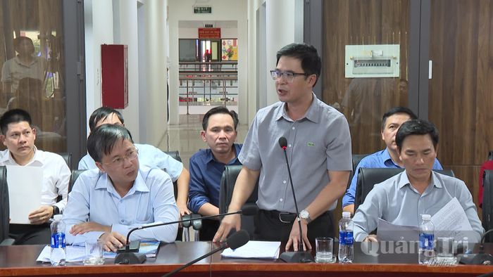 Đại diện lãnh đạo các đơn vị liên quan đóng góp ý kiến tại buổi làm việc - Ảnh: Hoàng Hùng