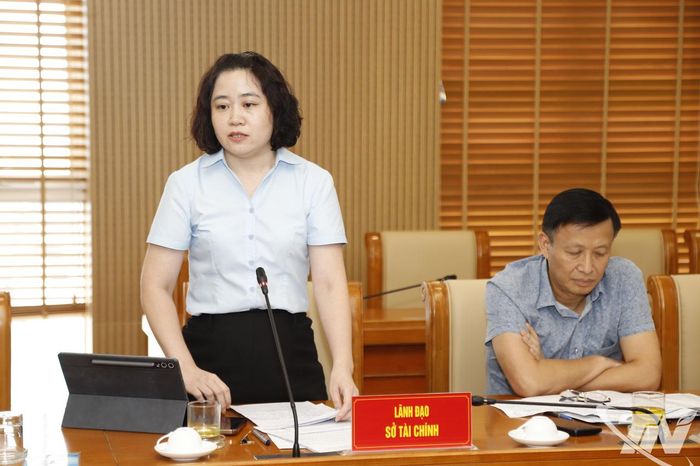 Đại diện các sở, ngành phát biểu tại Hội nghị.