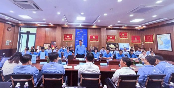 Ông Trần Ngọc Hanh - Chủ tịch Công đoàn Công ty, đại diện tập thể người lao động chia sẻ tổ chức công đoàn luôn phối hợp với Công ty nắm bắt tâm tư, nguyện vọng của đoàn viên, góp phần xây dựng quan hệ lao động hài hòa, ổn định.