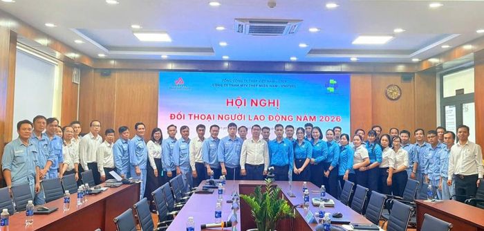 Sức mạnh của Thép Miền Nam không chỉ nằm ở năng lực sản xuất mà còn được tạo nên từ đội ngũ những người lao động cần cù, trách nhiệm, giàu kinh nghiệm và không ngừng tìm tòi cách làm tốt hơn.