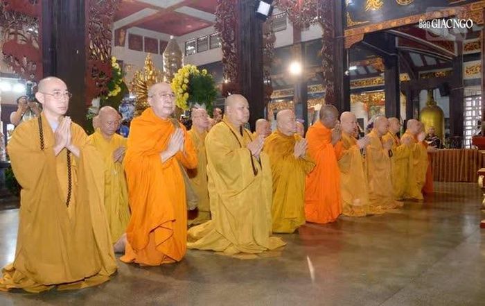 Chư vị đại diện Ban Kiến đàn