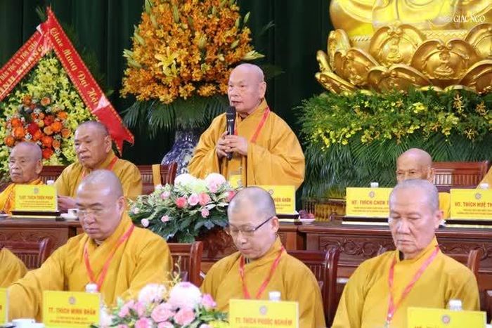 Trưởng lão Hòa thượng Thích Thiện Nhơn ban đạo từ