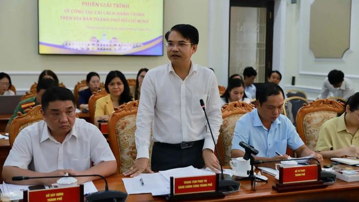 Ông Dương Văn Thơm, Phó Giám đốc Trung tâm Phục vụ hành chính công TP.HCM.
