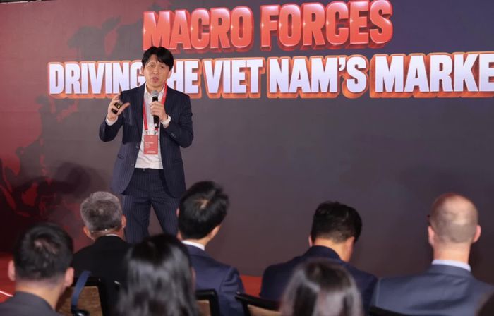 Ông Lê Anh Tuấn - Tổng Giám đốc Dragon Capital Việt Nam trình bày tham luận tại sự kiện. Ảnh: SSI.