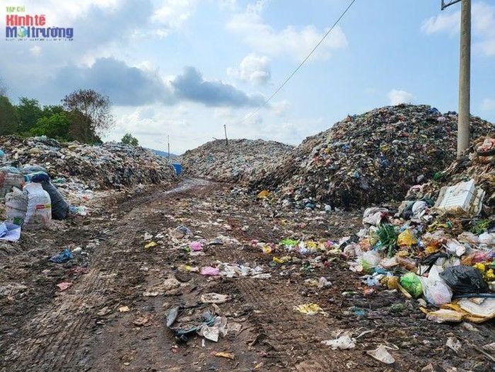 Nhân lực mỏng, hạ tầng xử lý chưa theo kịp, nhiều dự án chậm triển khai đang là những điểm nghẽn An Giang phải tháo gỡ để tăng trưởng đi cùng bảo vệ môi trường.