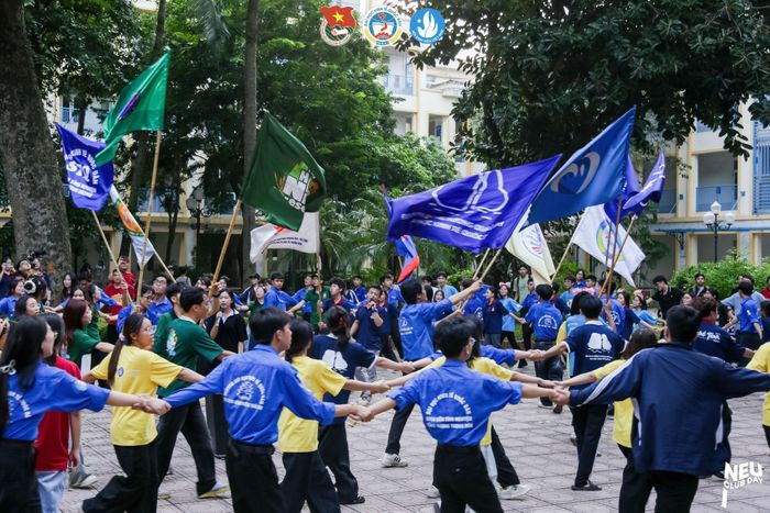 Hình ảnh các hoạt động tại các gian trại CLB, Tổ đội