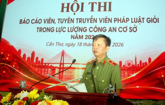 Giám đốc Công an TP. Cần Thơ, Thiếu tướng Huỳnh Việt Hòa phát biểu