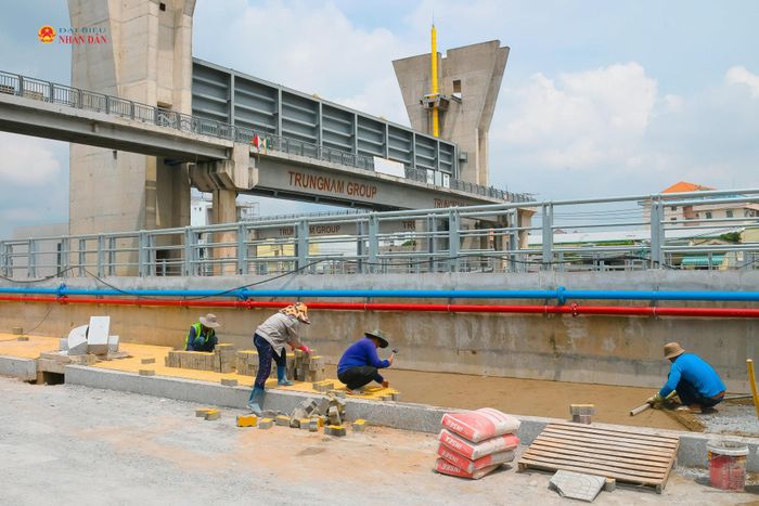 Các hạng mục được đẩy nhanh tiến độ hoàn thiện. Ảnh: Tịnh Hà