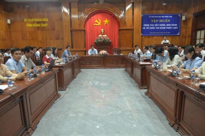 UBND tỉnh Đồng Tháp tập huấn công tác xây dựng, ban hành và tổ chức thi hành pháp luật