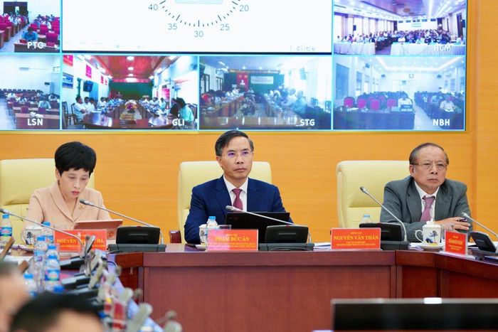 Thống đốc NHNN Phạm Đức Ấn và Lãnh đạo Hiệp hội Doanh nghiệp nhỏ và vừa chủ trì Hội nghị