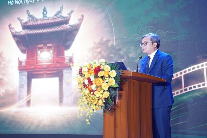 Phó Chủ tịch UBND TP Hà Nội Trương Việt Dũng phát biểu tại buổi lễ.