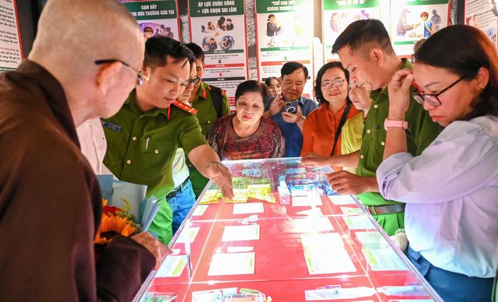 Cơ quan chức năng thực hiện nhiều biện pháp để xây dựng thành phố không ma túy.