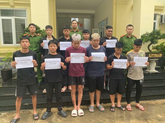 Nhóm đối tượng trong vụ việc tại cơ quan Công an.
