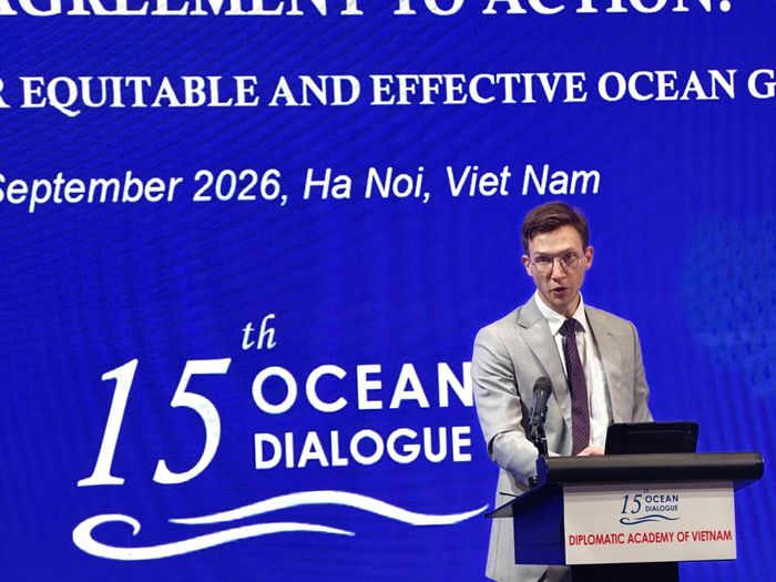 Đại sứ Australia tại Việt Nam Gillian Bird và đại diện Quỹ Konrad-Adenauer-Stiftung Lewe Paul đánh giá cao chủ đề mang tính thời sự của sự kiện.