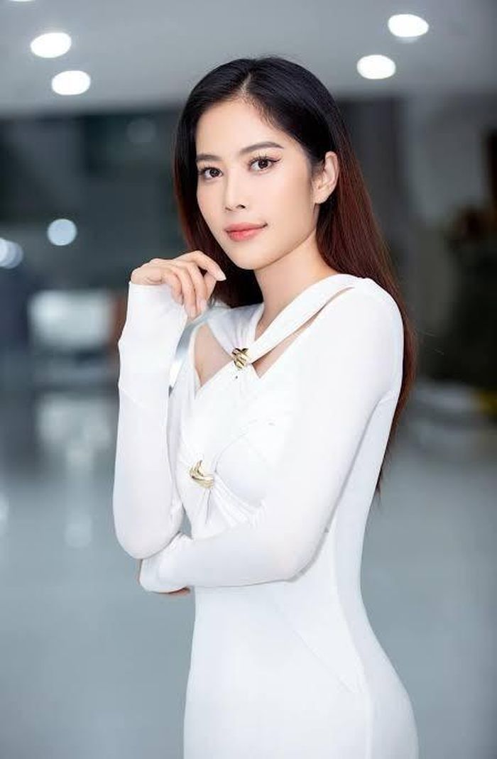 Những năm gần đây, Nam Em cũng nhiều lần trở thành tâm điểm chú ý bởi các phát ngôn trên livestream và mạng xã hội. Ảnh: FBNV