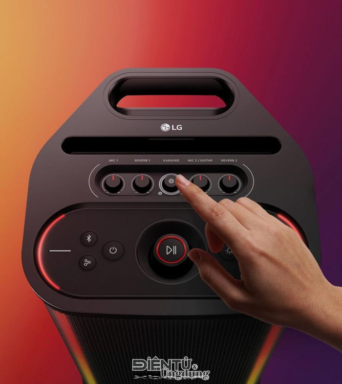 AI trên LG xboom Stage 501 còn tự động tối ưu toàn bộ trải nghiệm âm thanh và ánh sáng dựa trên nội dung phát cũng như môi trường thực tế
