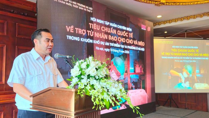 Phó Chi cục trưởng Chi cục Chăn nuôi, Thủy sản và Thú y Hà Nội Ngô Đình Loát phát biểu. Ảnh: Ánh Dương
