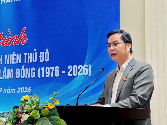 Phó Bí thư Đảng ủy, Chủ tịch UBND xã Nam Ban Lâm Hà Phan Tiến Dũng phát biểu. Ảnh: Bảo Lâm