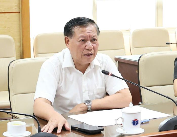 Thứ trưởng Bộ Y tế Đỗ Xuân Tuyên phát biểu. Ảnh: Trần Minh