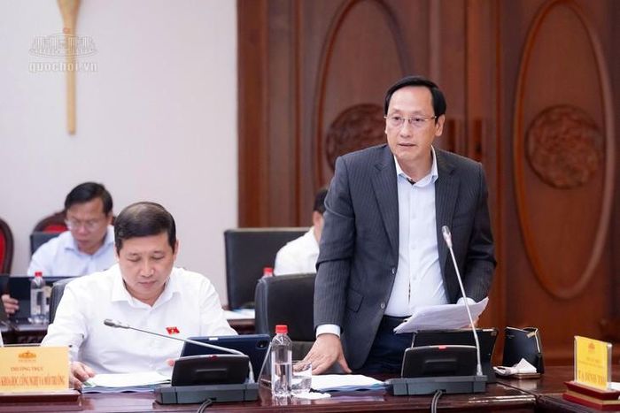 Ủy viên là ĐBQH hoạt động chuyên trách tại Ủy ban KHCN&MT Nguyễn Văn An. Ảnh: Media Quốc hội