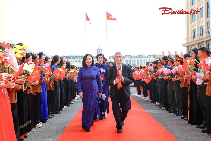 Ủy viên Bộ Chính trị, Bí thư Trung ương Đảng, Chủ tịch UBTƯ MTTQ Việt Nam Bùi Thị Minh Hoài dự buổi lễ. Ảnh: Quang Vinh