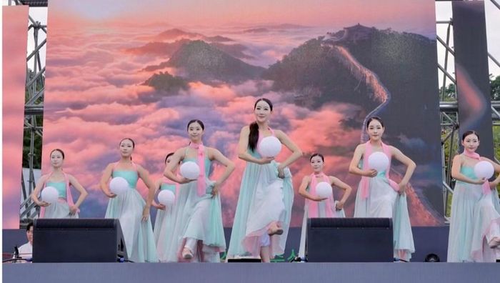 Lễ hội diễn ra với nhiều hoạt động trải nghiệm
