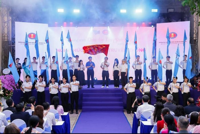 Nghi thức khởi động chuỗi hoạt động hướng đến kỷ niệm 70 năm truyền thống