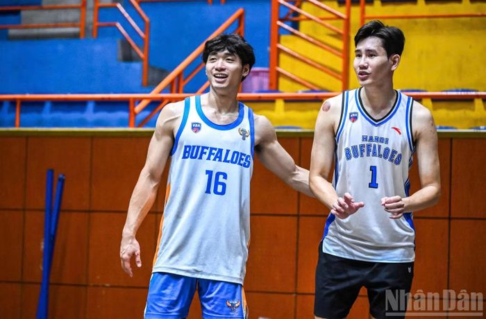 Tiến Công, Hoàng Long và Huy Hoàng là những nguồn ghi điểm bất ngờ cho Hanoi Buffaloes. (Ảnh: Thành Đạt)