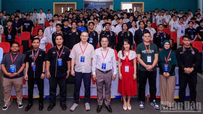 25 đội thi xuất sắc bước vào Chung kết Cuộc thi DDC 2026. (Ảnh: ANH ĐÀO)