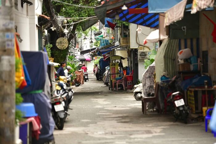 Nhiều tuyến hẻm trên địa bàn Thành phố Hồ Chí Minh đã được lên kế hoạch để nâng cấp, chỉnh trang. (Ảnh: QUANG QUÝ)