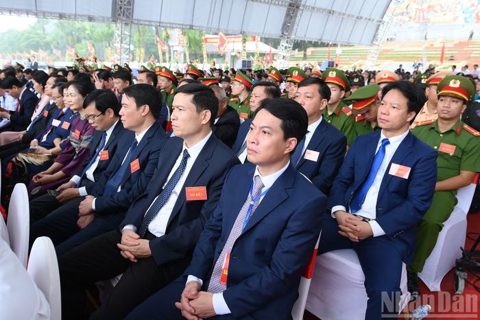Các đại biểu tham dự lễ kỷ niệm.